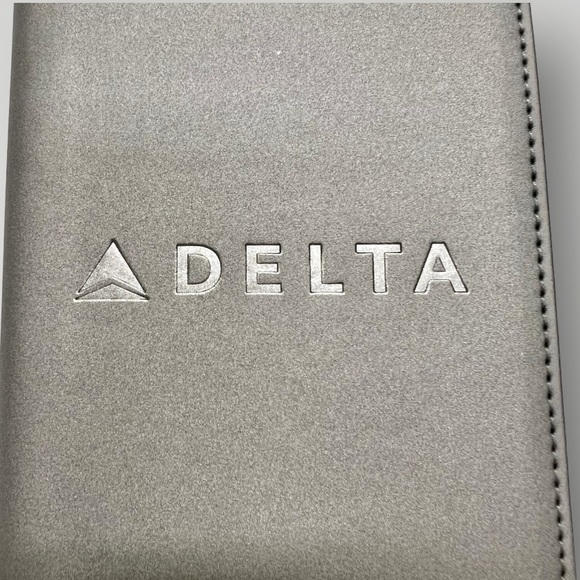 Delta Air Lines Official Passport Travel Holder Toscano Grey Vegan Leather New - Picture 5 of 14
